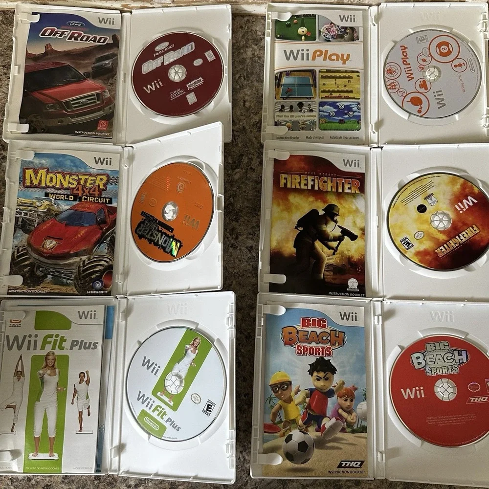 Nintendo Wii Games Bundle Lot 17 Games Band Hero Lego Star Wars Pinball Wipeout